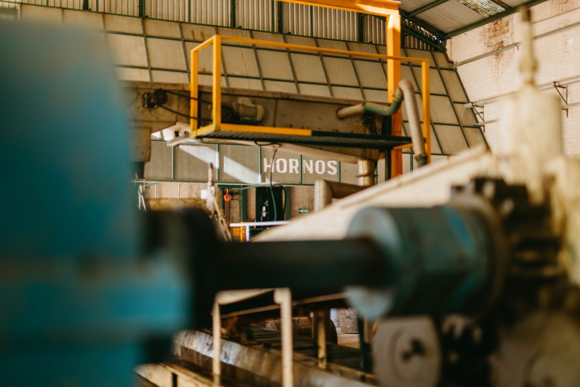 Industria cartonului ondulat din România: piața crește, dar producția internă scade cu peste 6%