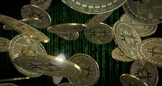 Fermele ilegale de criptomonede generează pierderi masive prin furt de energie și racordări clandestine