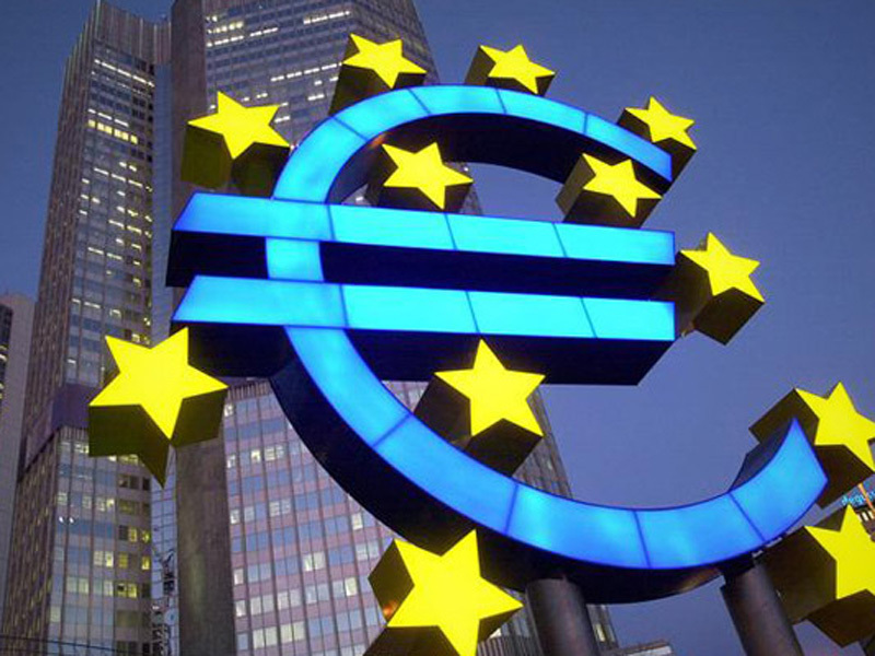 Oficialii BCE pregătesc noi majorări ale dobânzilor pentru combaterea inflației în zona euro