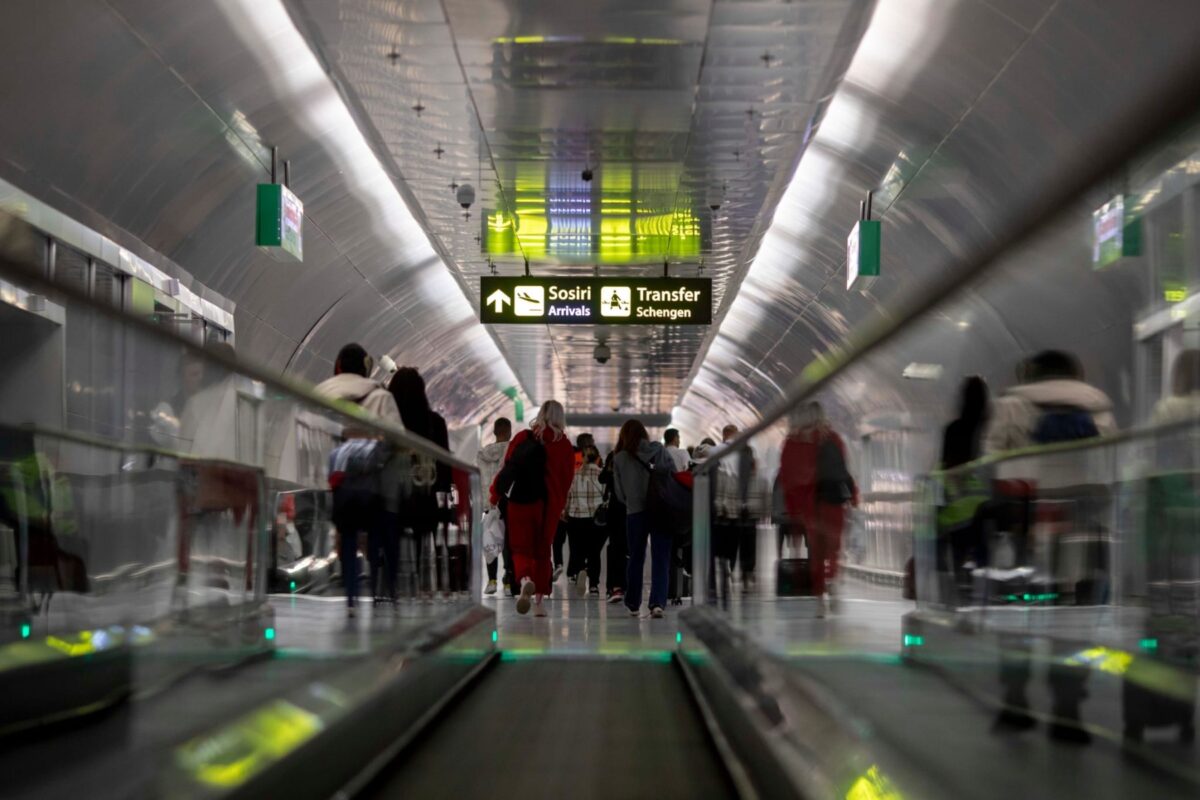 CNAB atribuie contractul de supervizare pentru noul terminal de la Otopeni, cu 25 de milioane de lei sub estimare