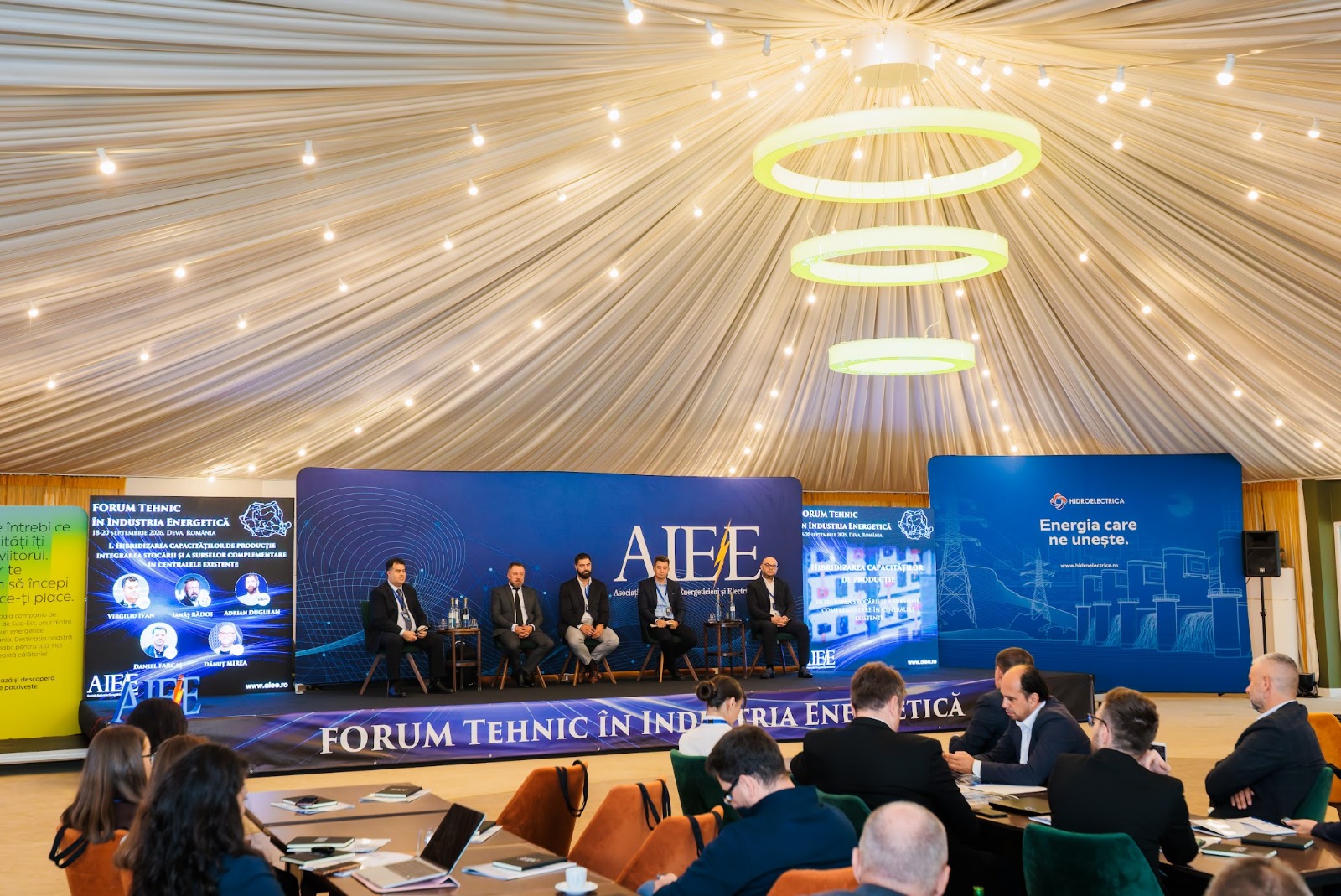 Forumul Tehnic organizat de AIEE analizează regenerarea infrastructurii energetice la Deva