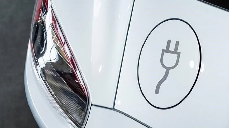 Politicile europene de protecție a industriei auto ar putea crește prețul mașinilor electrice cu 2.100 de euro