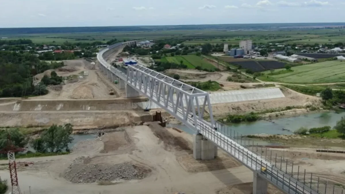 Modernizarea căii ferate București-Giurgiu: lucrările au ajuns la 15% din stadiul fizic