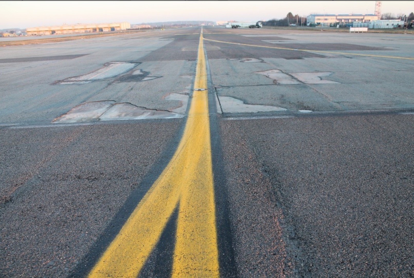 Contract de aproape 395 de milioane de lei pentru modernizarea unei platforme de la Aeroportul Otopeni