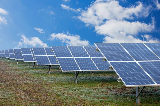China Huadian deține cel mai mare parc solar din România prin preluarea unui proiect de 135 MW în Olt