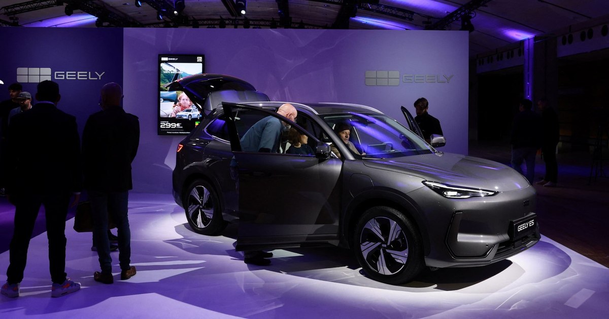 Geely prezintă o tehnologie de încărcare ultra-rapidă pentru mașini electrice
