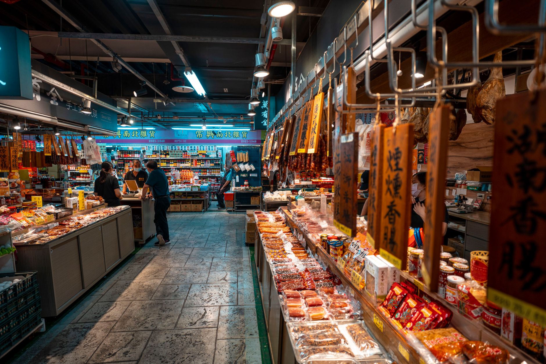 Grupul Schwarz vizează extinderea în Europa Centrală prin achiziția magazinelor Tesco