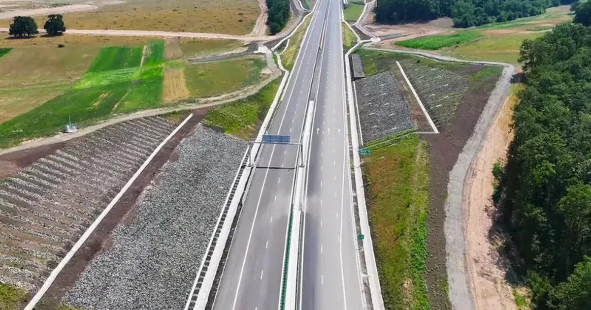 Guvernul prelungește termenele de finalizare pentru autostrăzile A3 și A7, contractate cu BEI