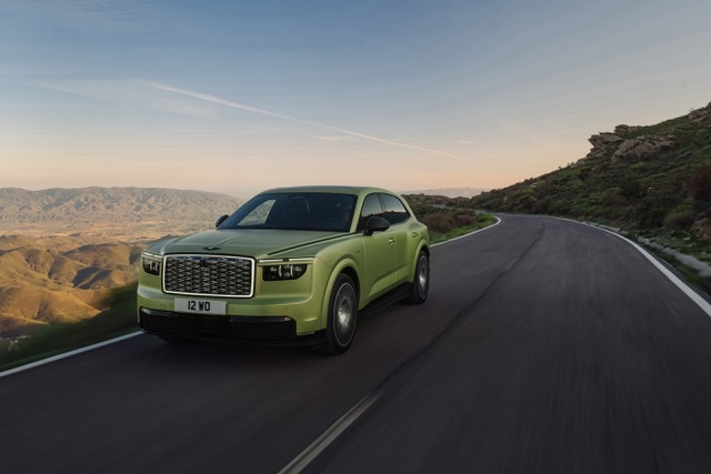 Bentley lansează Torcal, un SUV electric cu peste 800 CP, produs în Crewe