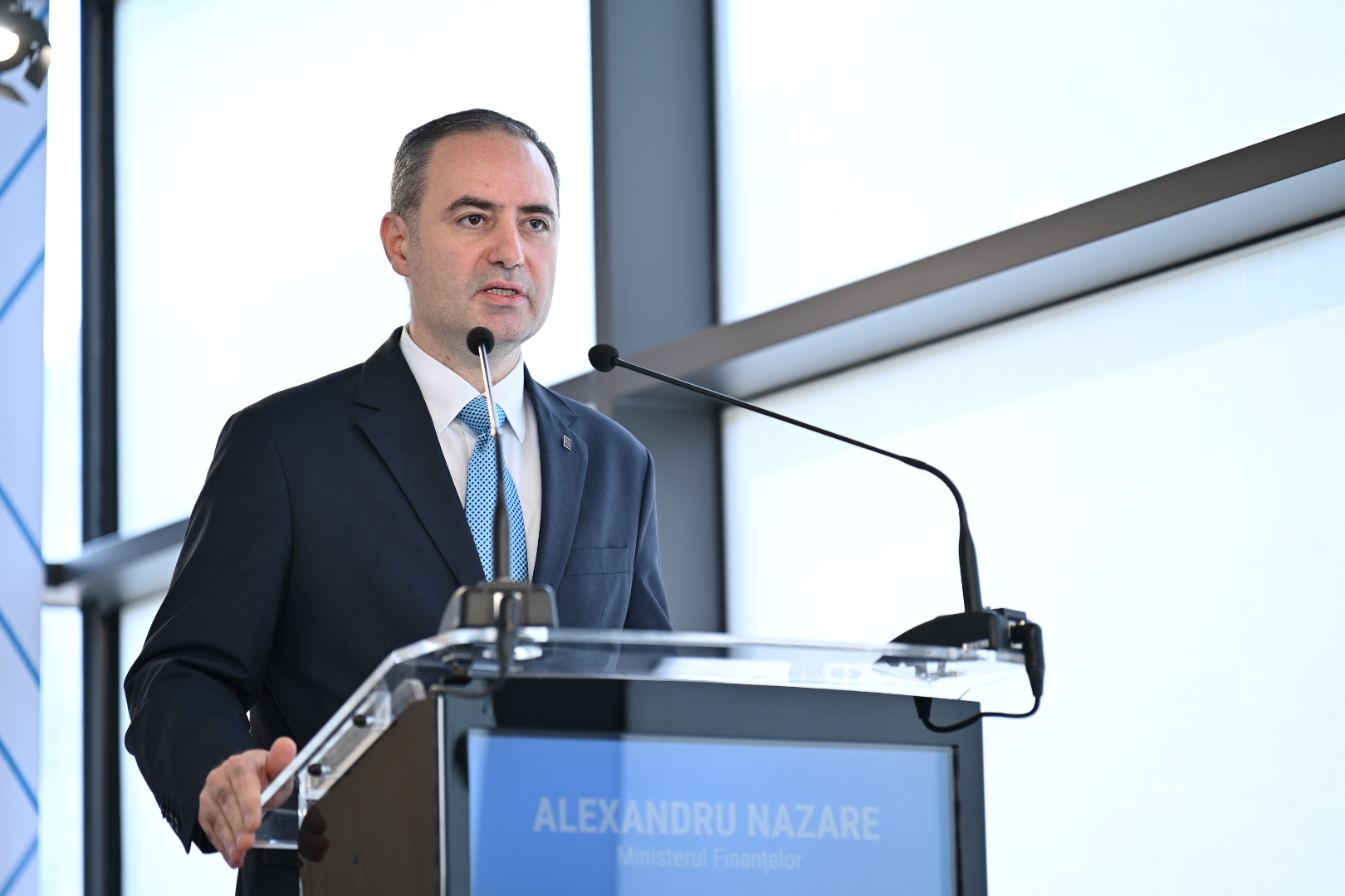 România prezintă argumente de consolidare fiscală în cadrul evaluării ratingului de țară de către S&P