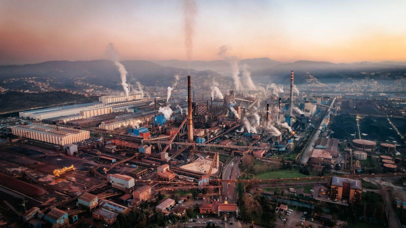 Cinci state UE solicită reducerea costurilor cu carbonul pentru protejarea industriei europene