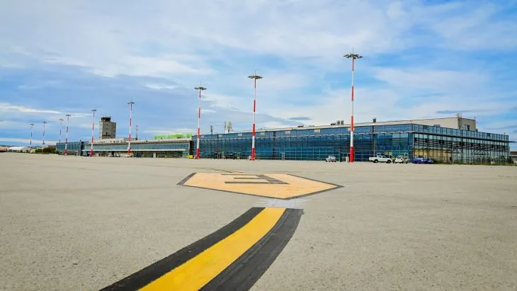 Aeroportul Sibiu investește 13 milioane lei într-un parc solar cu sistem de stocare a energiei