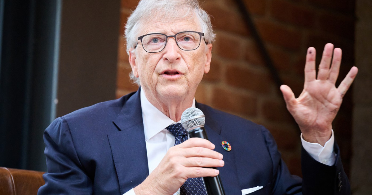 Bill Gates avertizează: Inteligența artificială ar putea provoca un miliard de victime fără reglementare strictă