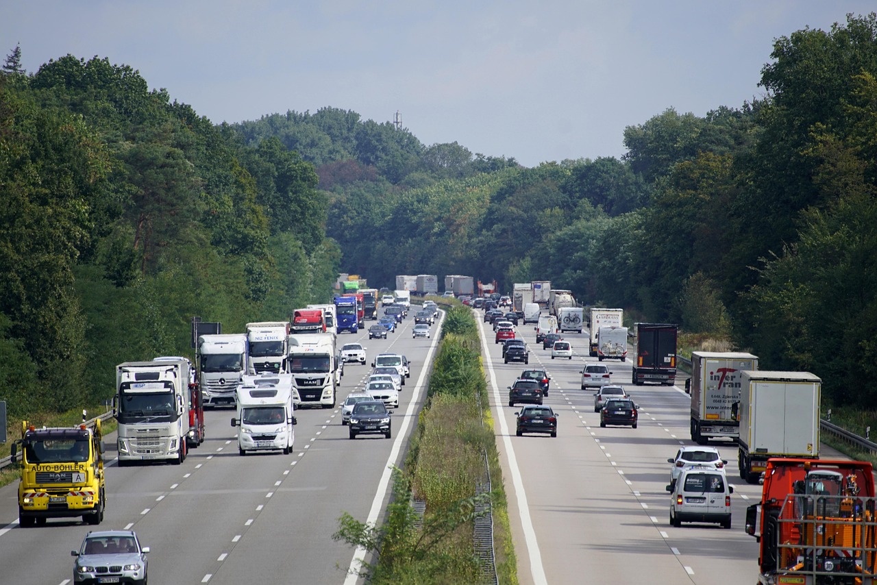 Germania scade taxele pe benzină și motorină cu 17 cenți pe litru începând cu luna octombrie