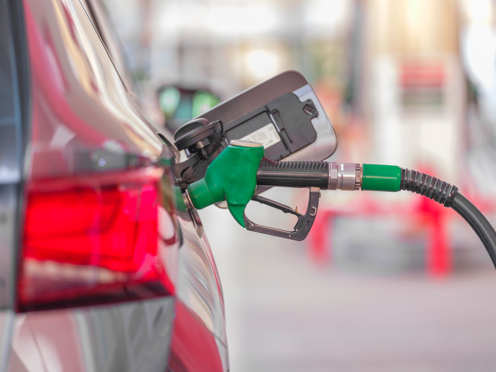 Impactul interdicției exporturilor de motorină din SUA asupra prețurilor din România