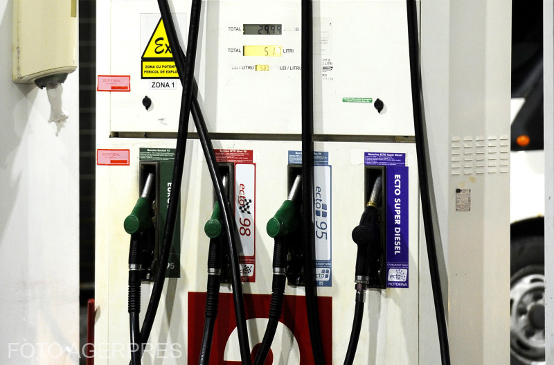 SOCAR impune un plafon de preț la benzină și motorină în rețeaua de stații de alimentare din Italia