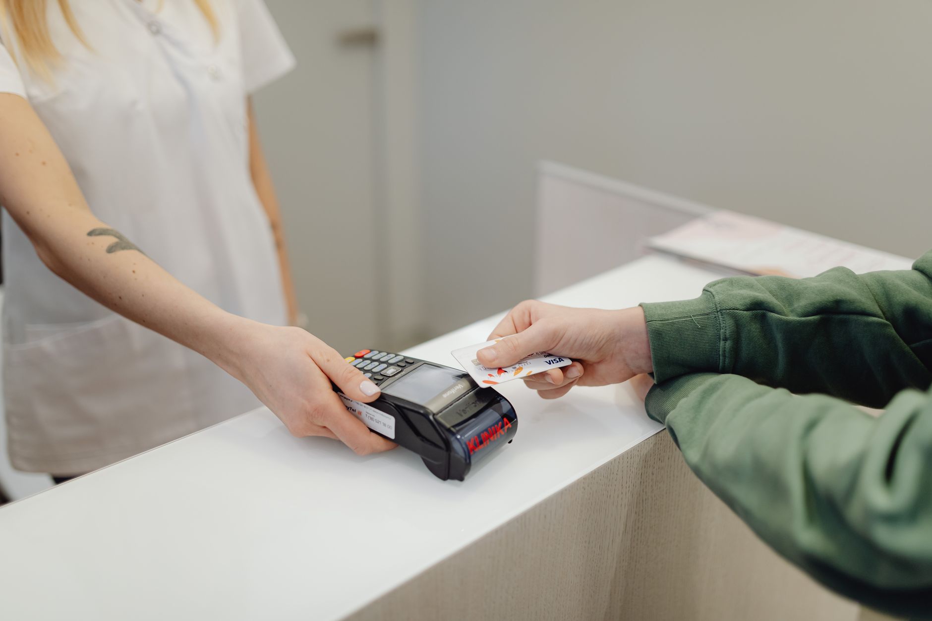 Erorile comerciale persistă în ciuda e-Facturii: de ce retailerii au nevoie de automatizare completă