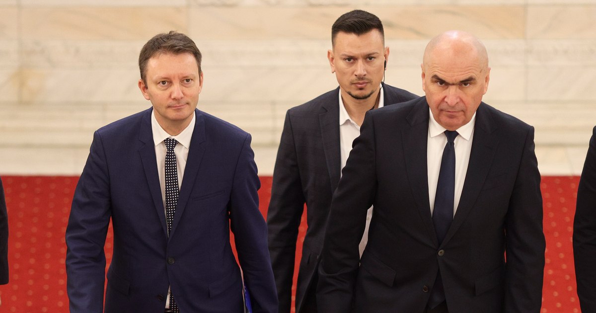 Riscul de retrogradare a României la gradul de junk și necesitatea unui acord cu FMI