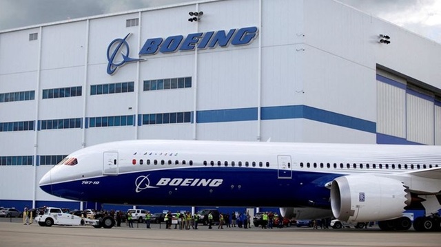 Boeing a identificat o eroare de software la avioanele 737 Max, care poate afecta aterizările