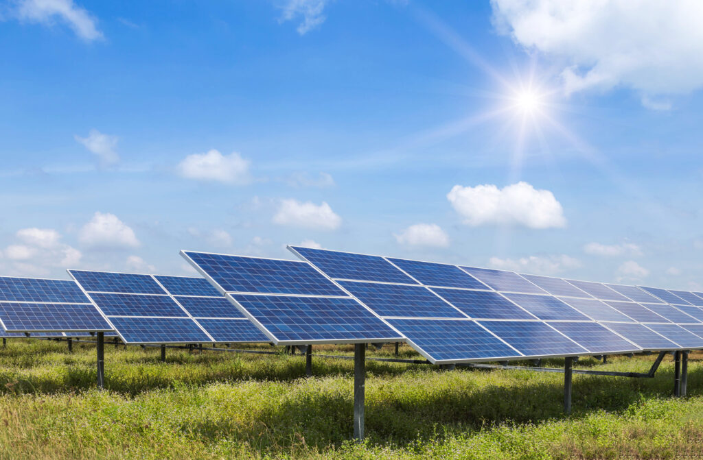 Greensmalt investește într-o fabrică de reciclare a panourilor solare în Maramureș