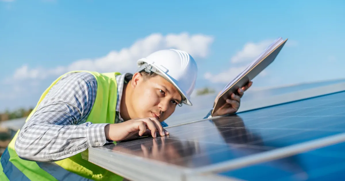 Restricții UE asupra echipamentelor fotovoltaice: costurile investițiilor în energie vor crește