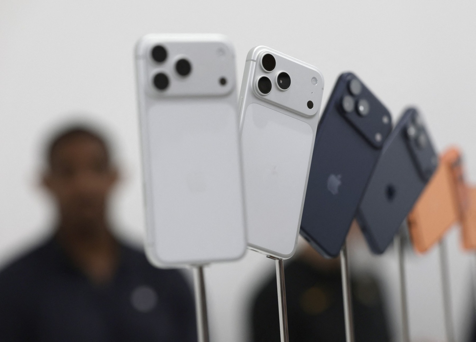 Apple este obligată să plătească 5,7 miliarde de dolari pentru încălcarea brevetelor de tehnologie haptică