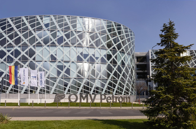OMV Petrom a investit 5,4 miliarde de euro în Strategia 2030, aproape jumătate din bugetul total