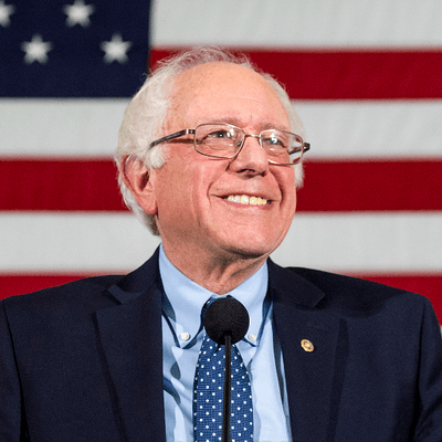 Sanders și Bannon solicită supraveghere strictă asupra inteligenței artificiale în SUA